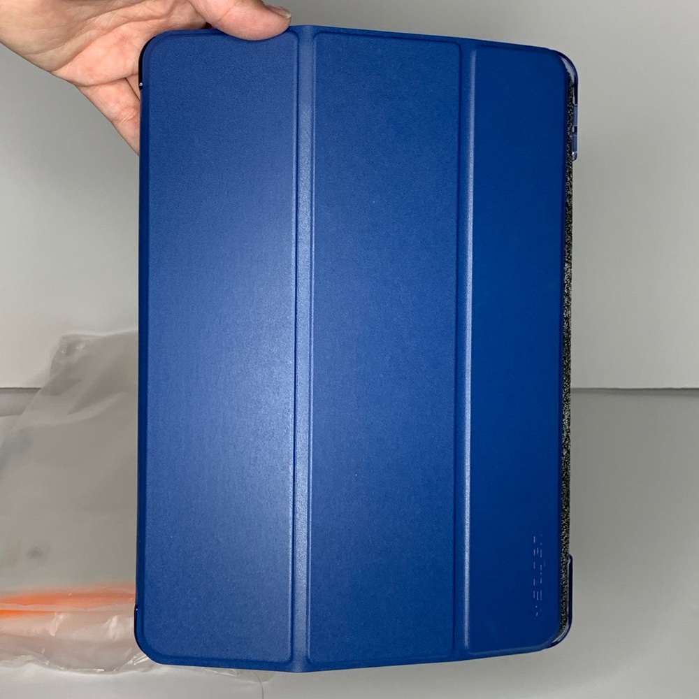 Spigen iPad Pro 11in Case